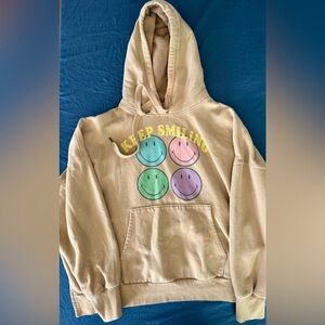 🌙American Eagle Outfitters Cozy Tan Hoodie